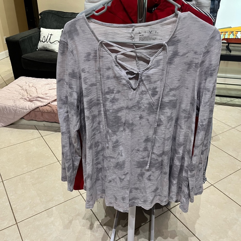 LIVI Light Gray Women's Shirt